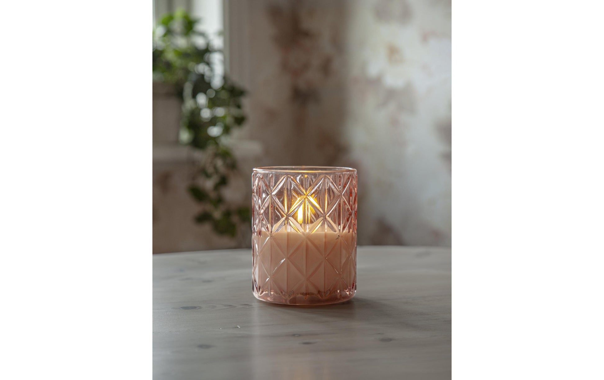 Star Trading Flamme Romb LED Kerze – Ø 10 × 12,5 cm – Glas & Wachs, Rosa – Timer