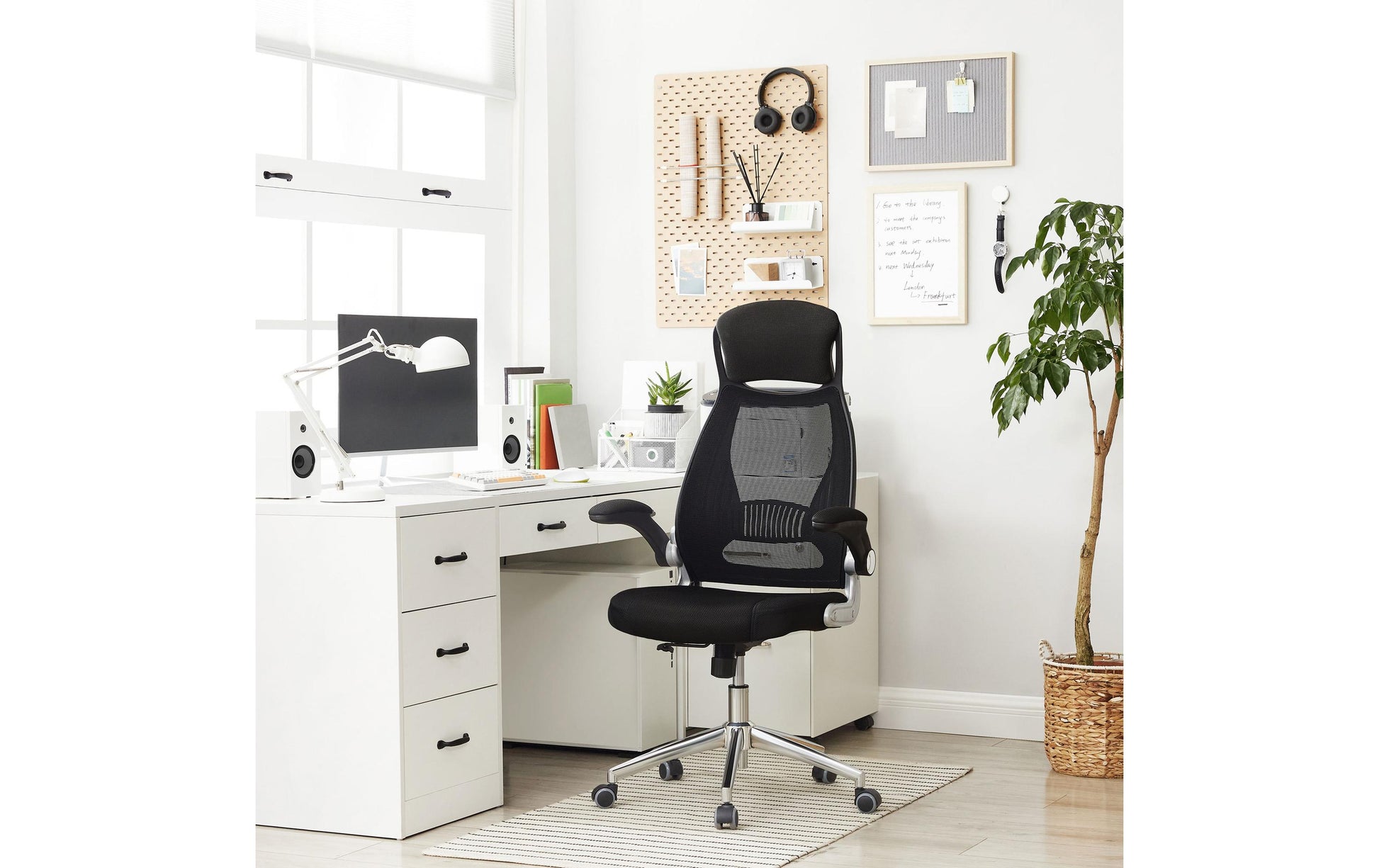 Songmics OBN86BK Bürostuhl – Netzrücken – Schwarz, mit Kopfstütze, 45–54,5 cm, bis 150 kg