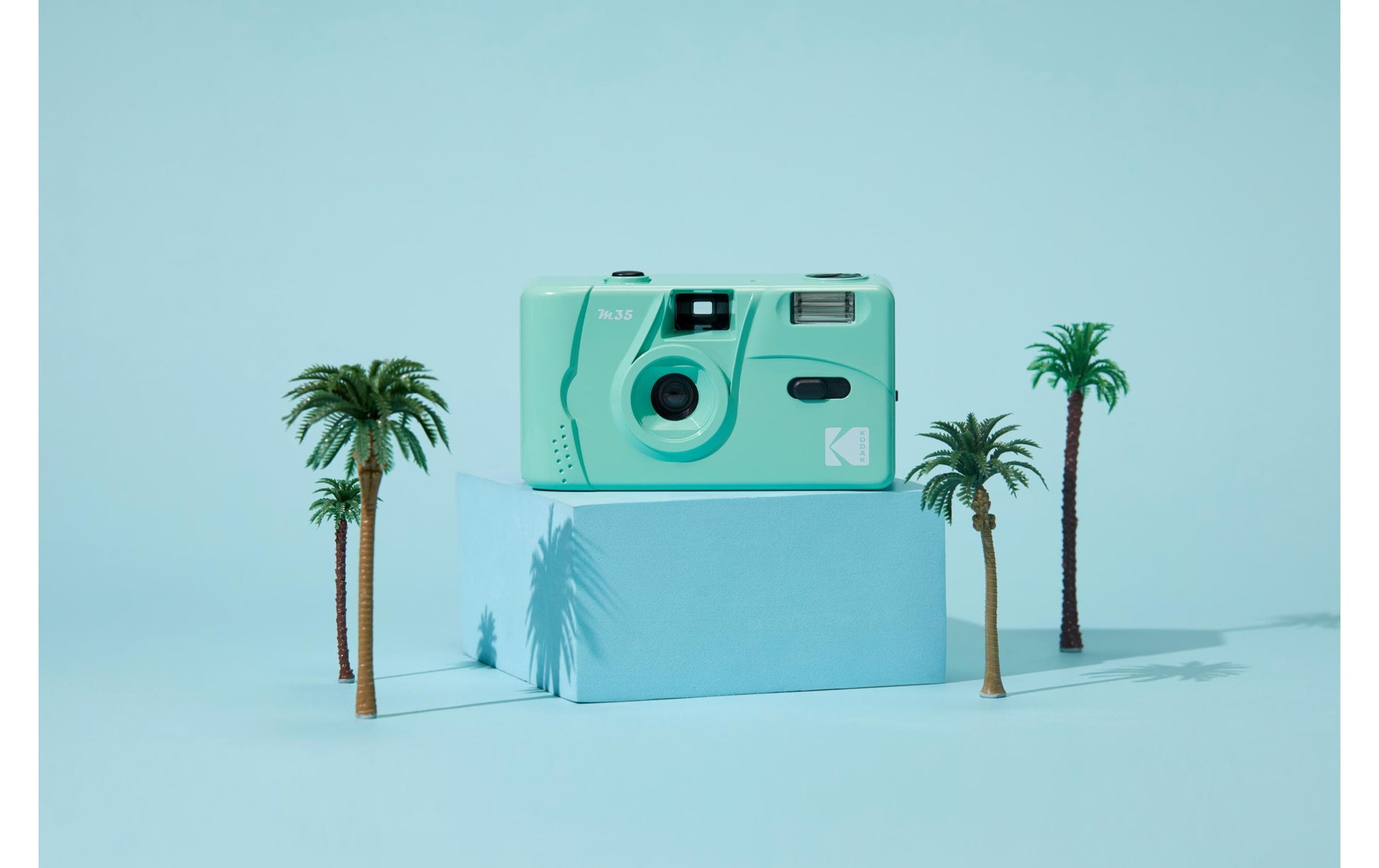 Kodak M35 – Kompakt-Filmkamera, 35 mm Film, 31 mm, Fixfokus, Eingebauter Blitz, Grün