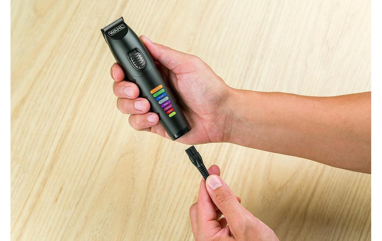 Wahl Barttrimmer Color Trim Adv. – Akku 240 min, 1,5–13 mm, 8 Längenschritte – schwarz