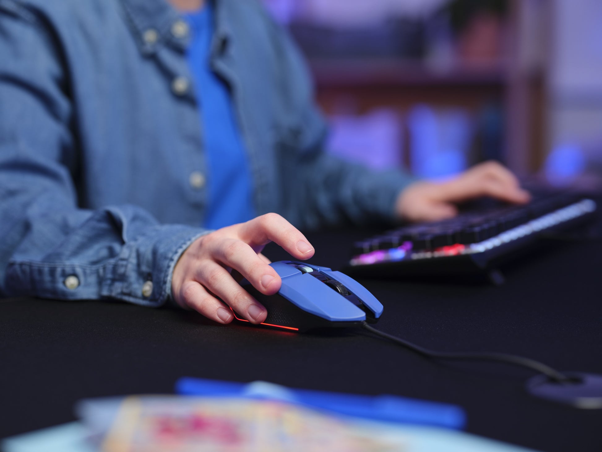 Trust GXT109 Felox – Gaming-Maus – Kabelgebunden (USB-A), 6400 DPI, RGB-Beleuchtung, beidhändig, Blau