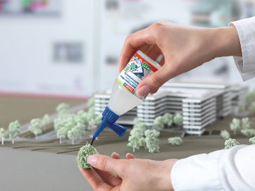 TESA ecoLogo Vielzweckkleber – 100 g, für Papier, Pappe, Fotos …