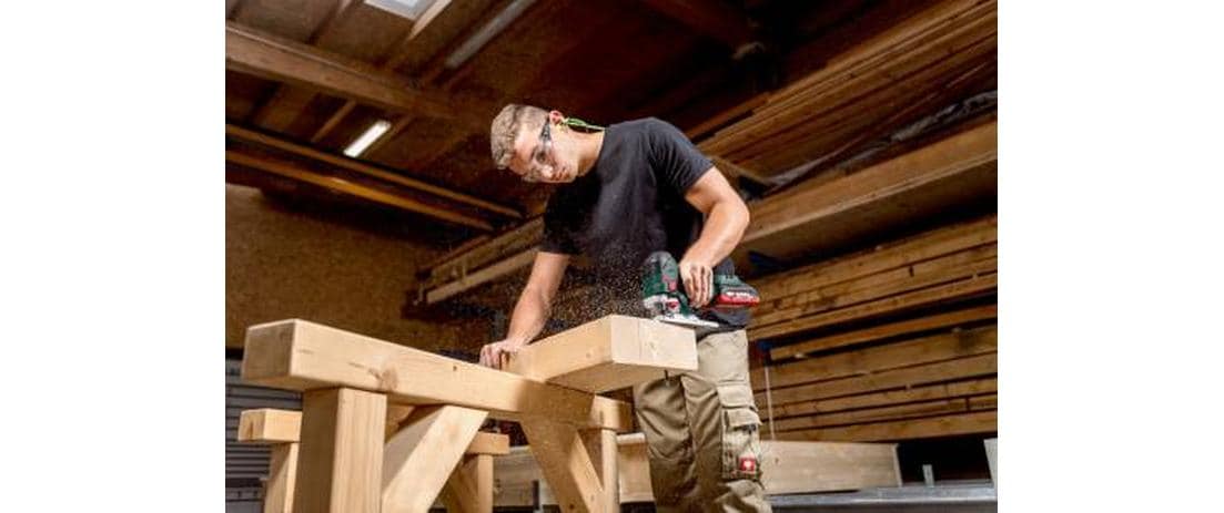 Metabo Stichsäge STA 18 LTX 150 BL – 18 V (CAS) – Schnellwechsel-System – Schnitttiefe in Holz 150 mm – Solo