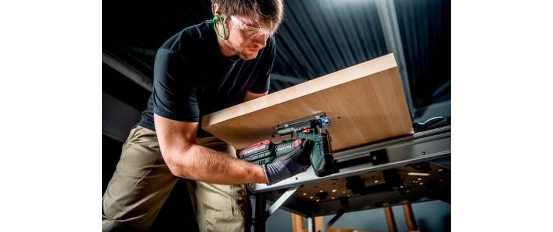 Metabo Stichsäge ST 18 LT 130 – 18 V (CAS) – Schnitttiefe Holz 130 mm – Solo – Brushless