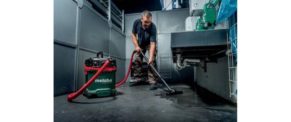 Metabo Absauganlage AS 36-18 L 30 PC CC – 2-in-1, 2000 mAh, 30 l, Akkubetrieb