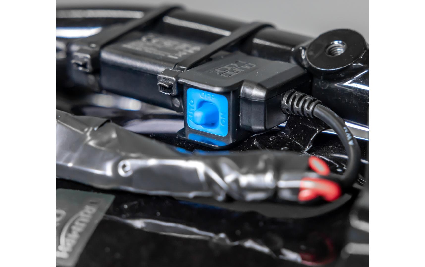 Quad Lock Adapter – 12 V zu USB, wasserdicht, schwarz