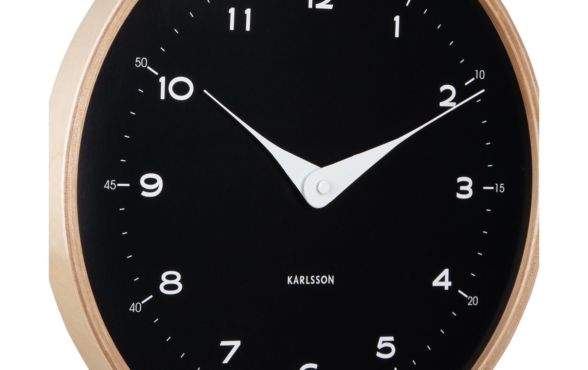 Karlsson Wanduhr – Analog, lautlos, Ø 30 cm, schwarz, Holz