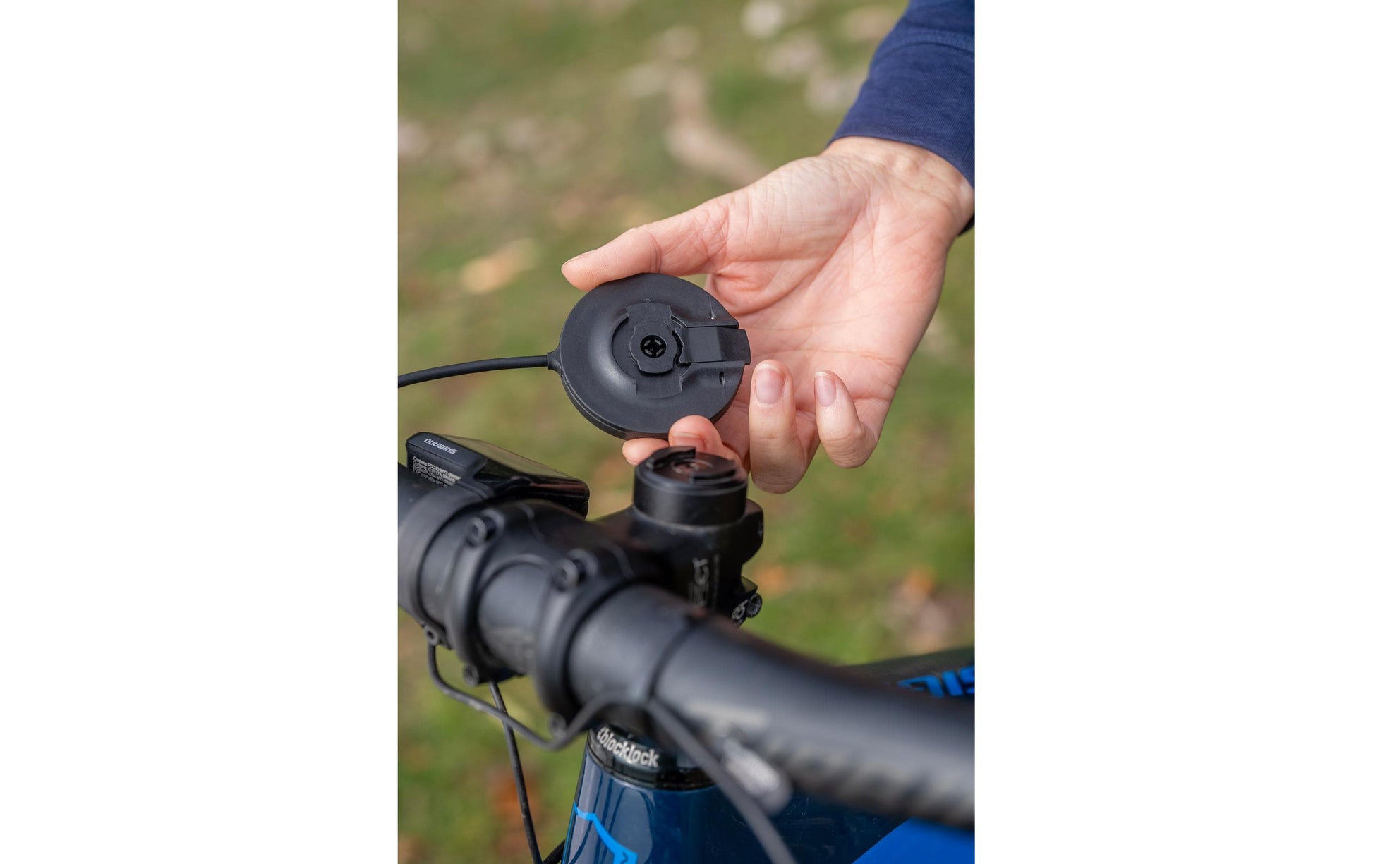 SP Connect Lademodul SPC+ – Fahrrad-/Motorradhalterung – magnetische Montage – MagSafe 3, 15 W – Schwarz