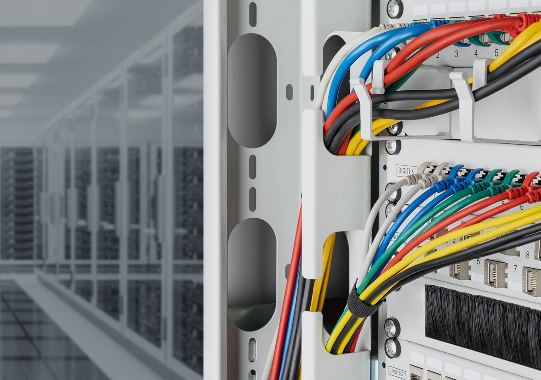 Digitus Patchkabel – 1 m, Grün, Cat 6A, F-FTP, flach, LSZH