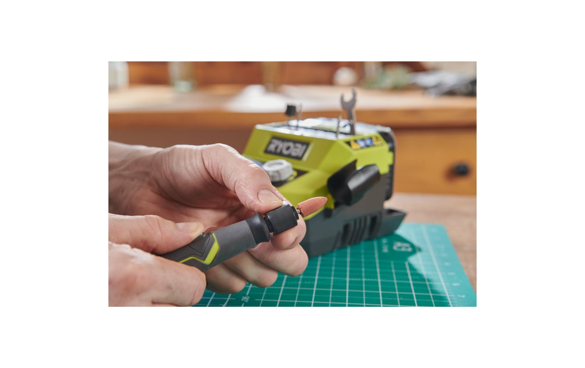 Ryobi Multifunktionswerkzeug RRTS18-0A35 – 18 V (ONE+) – Schnellwechsel-System (Ø 3,2 mm) – Solo – Brushless