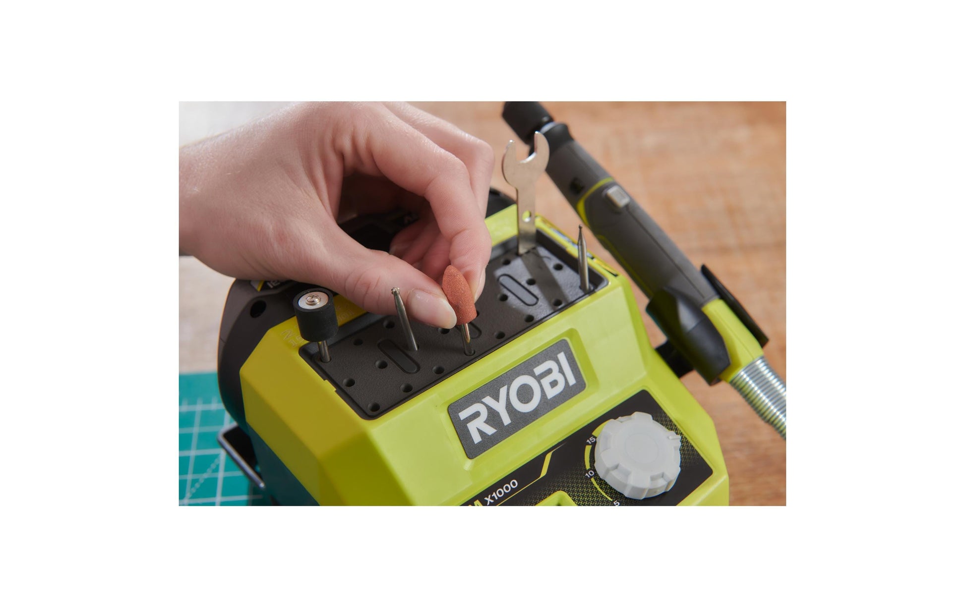 Ryobi Multifunktionswerkzeug RRTS18-0A35 – 18 V (ONE+) – Schnellwechsel-System (Ø 3,2 mm) – Solo – Brushless