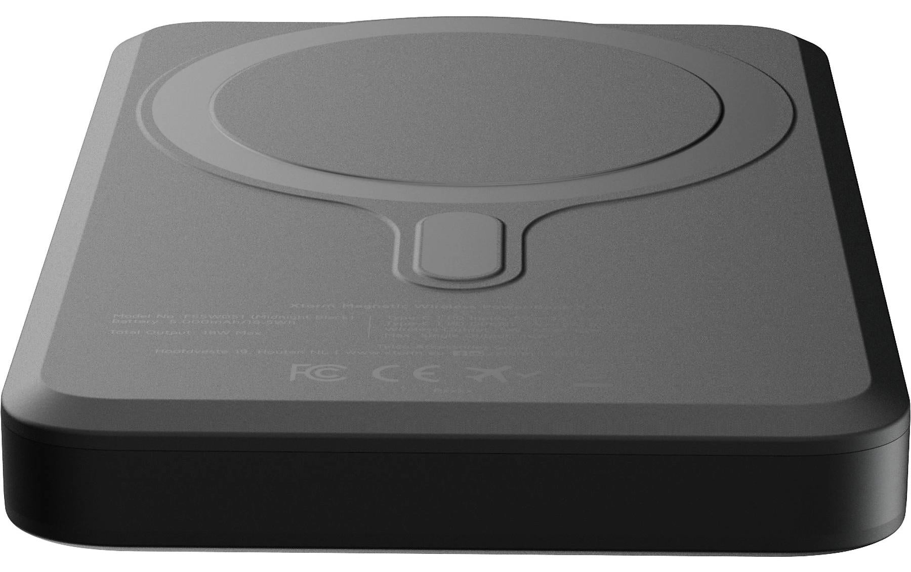 Xtorm Powerbank 5000 mAh, PD 18 W, 1× USB-C, kabelloses Laden, Durchgangsladung, für Smartphones, Schwarz