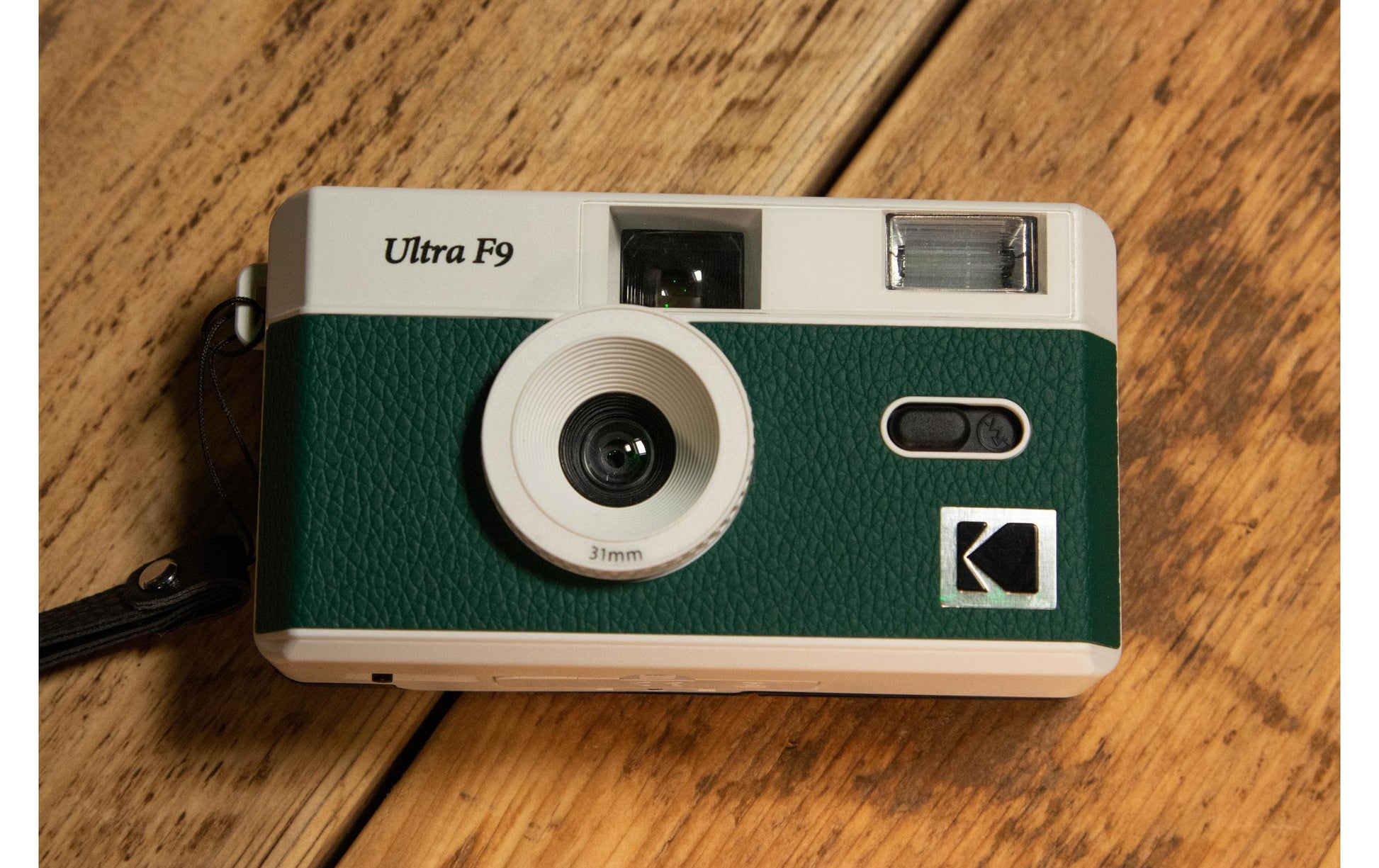 Kodak Ultra F9 – Kompakt-Filmkamera, 35 mm, Integrierter Blitz, Grün