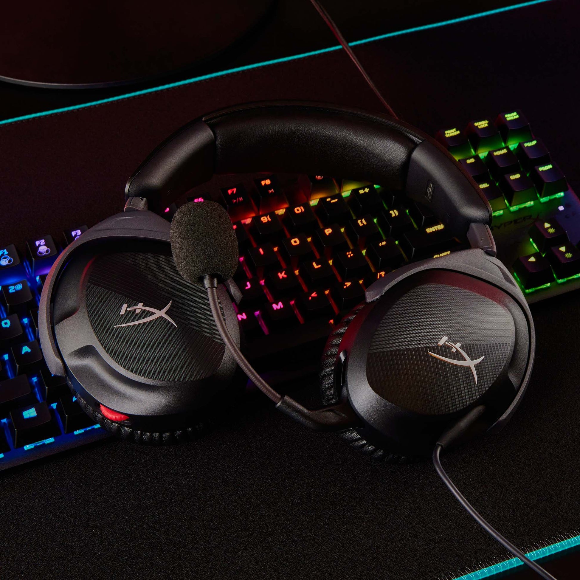 HyperX Cloud Stinger 2 – Gaming-Headset, Over-Ear – 3,5 mm Klinke, Surround-Sound, Stummschaltung – Schwarz