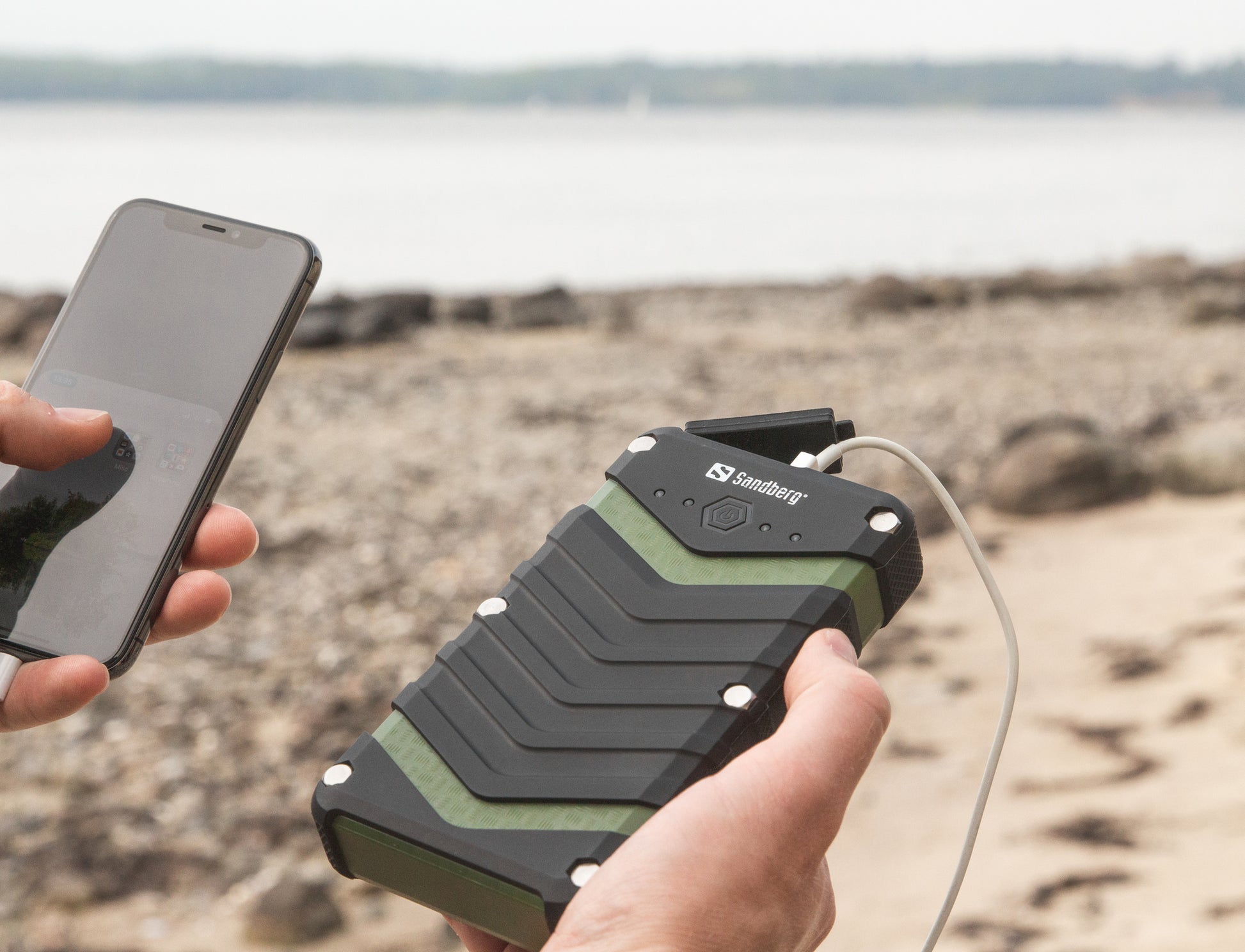 Sandberg Powerbank 20100 mAh, IP67, für Smartphones, Schwarz