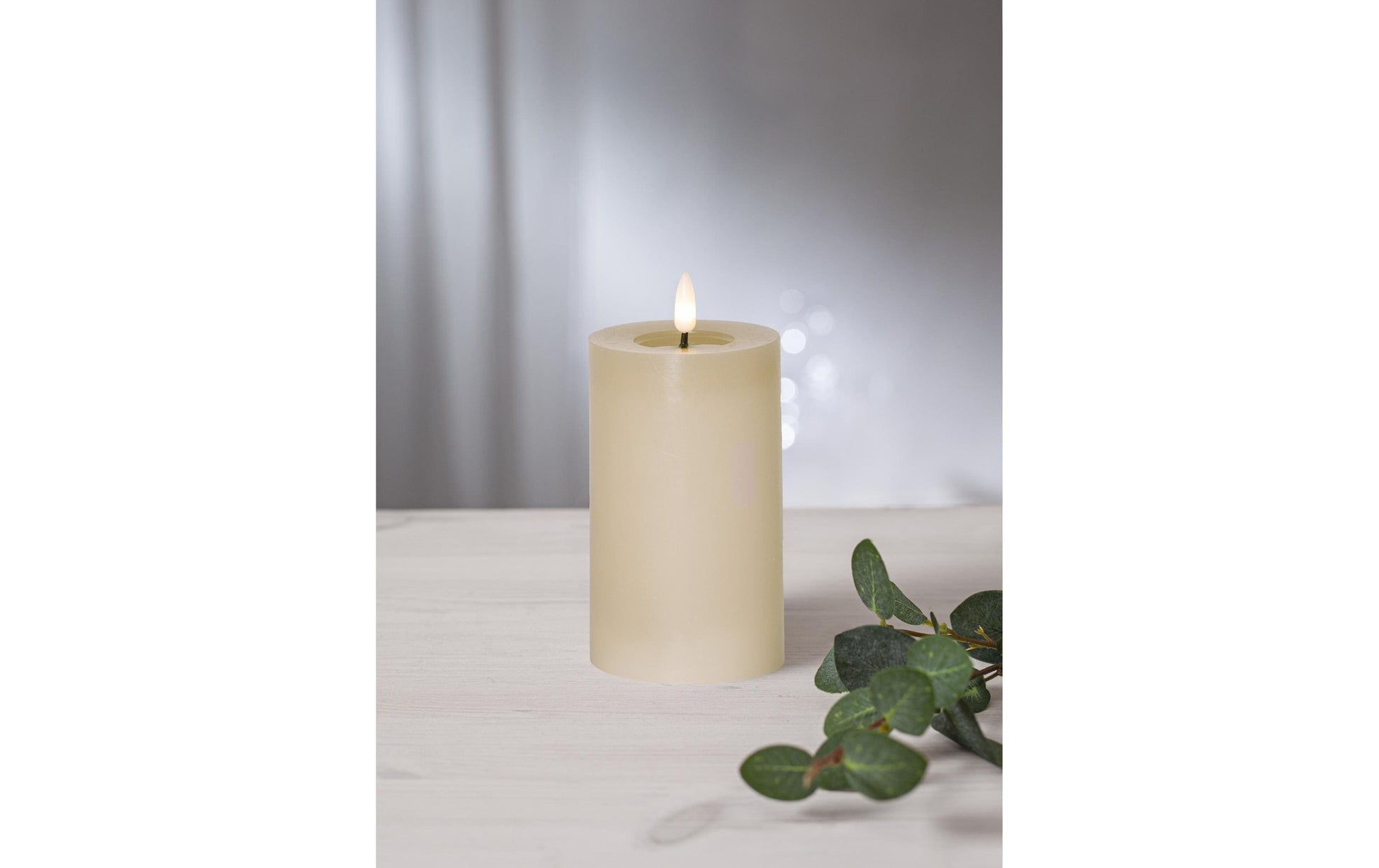 Star Trading LED-Kerze – 15 × 7,5 cm – Timer (6 Stunden an, 18 Stunden aus), beige
