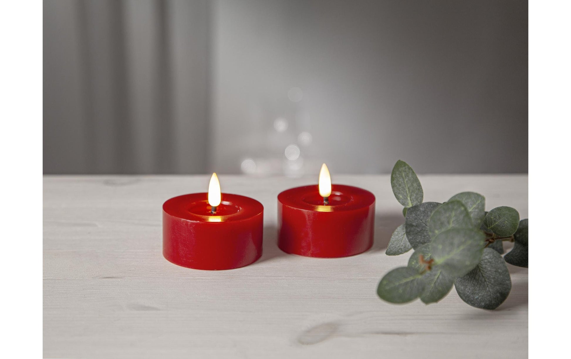 Star Trading LED-Teelicht – 2er Pack, Ø 7 × 5,5 cm, warmweiss, rot, Timer