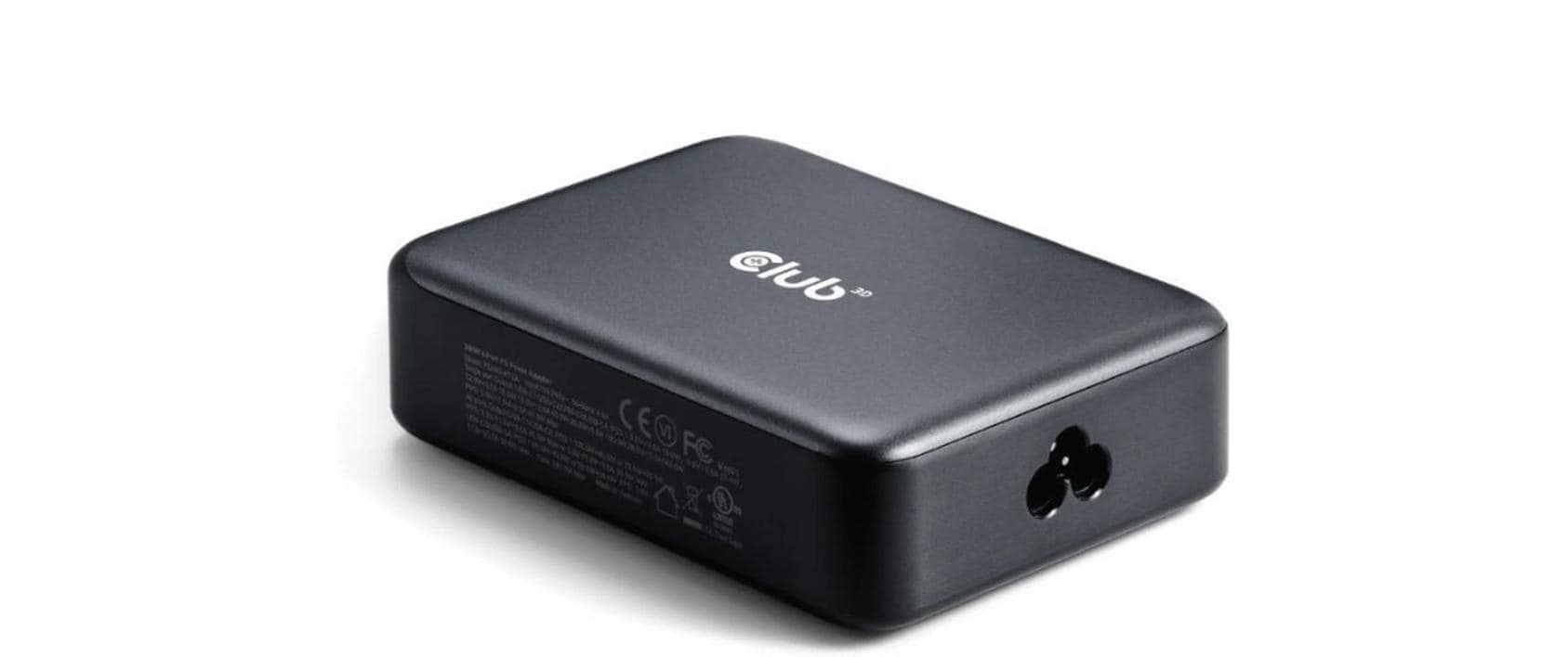 Club3D CAC-1918 Reiseladegerät 240 W GaN – 4 × USB-C, Schwarz