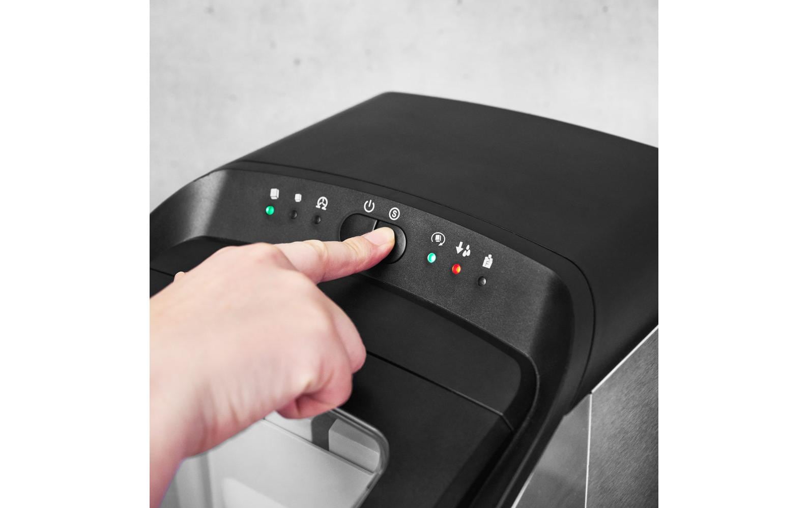 Gastroback Eiswürfelmaschine 41143 – 15 kg/24 h, 2,8 l – schwarz/edelstahl