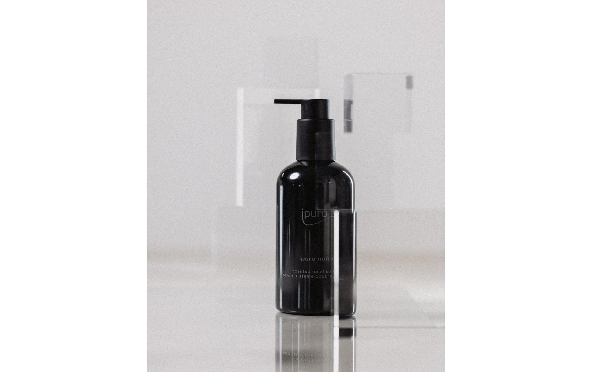 ipuro Flüssige Handseife – Lavendel – Pumpflasche – 250 ml