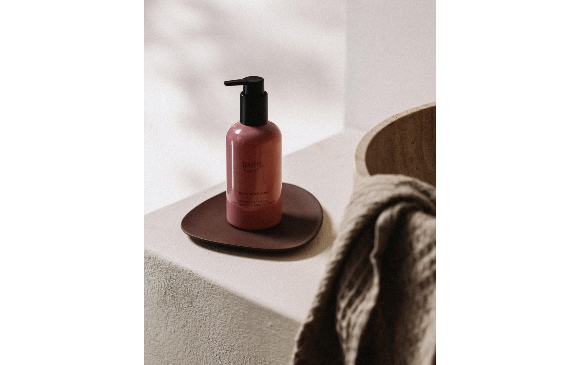 ipuro Flüssige Handseife – Orchidee – Pumpflasche – 250 ml