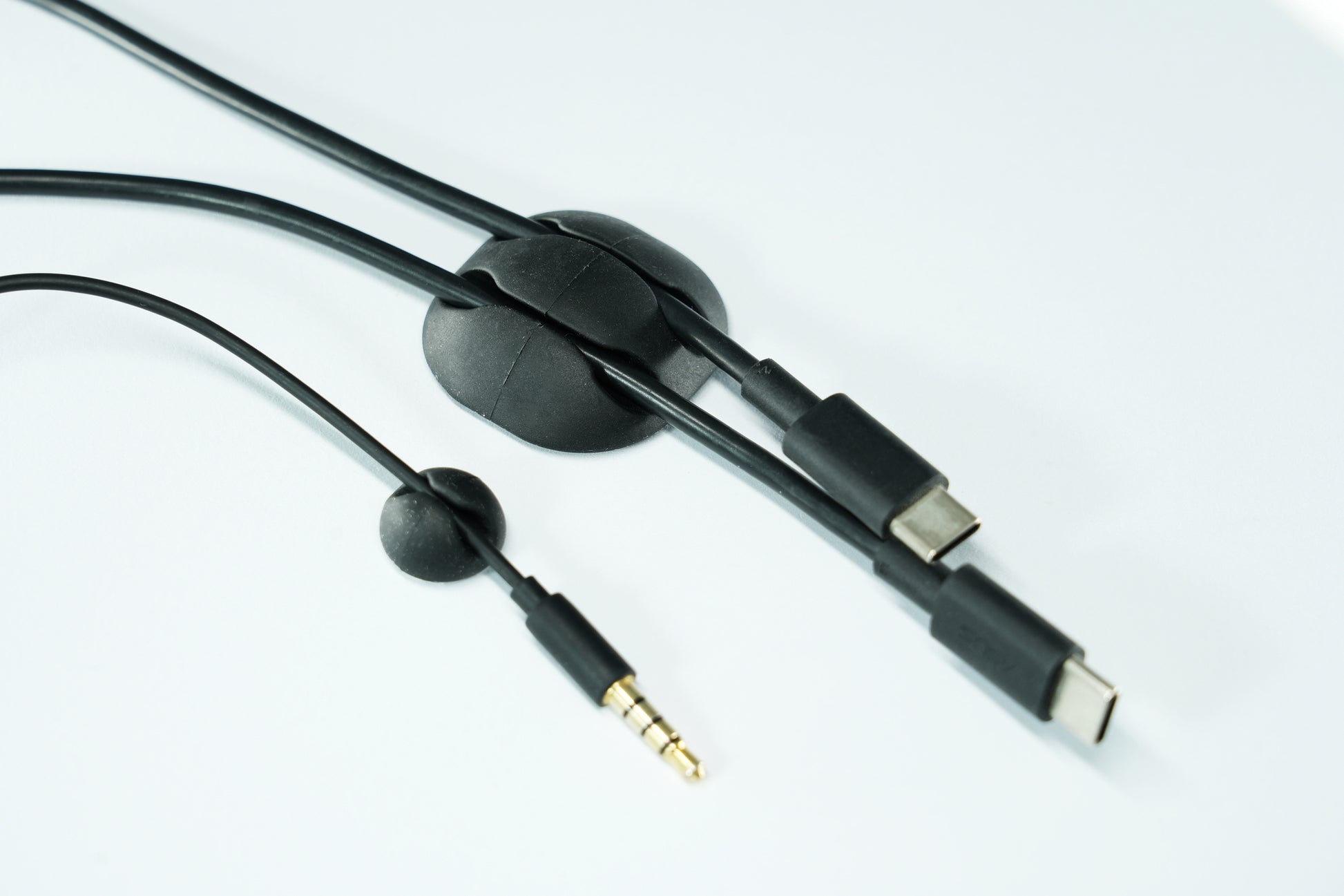 M. Schönenberger Kabelhalter, Universal, 2×Ø 35 mm + 4×Ø 15 mm, 6er-Pack – Schwarz