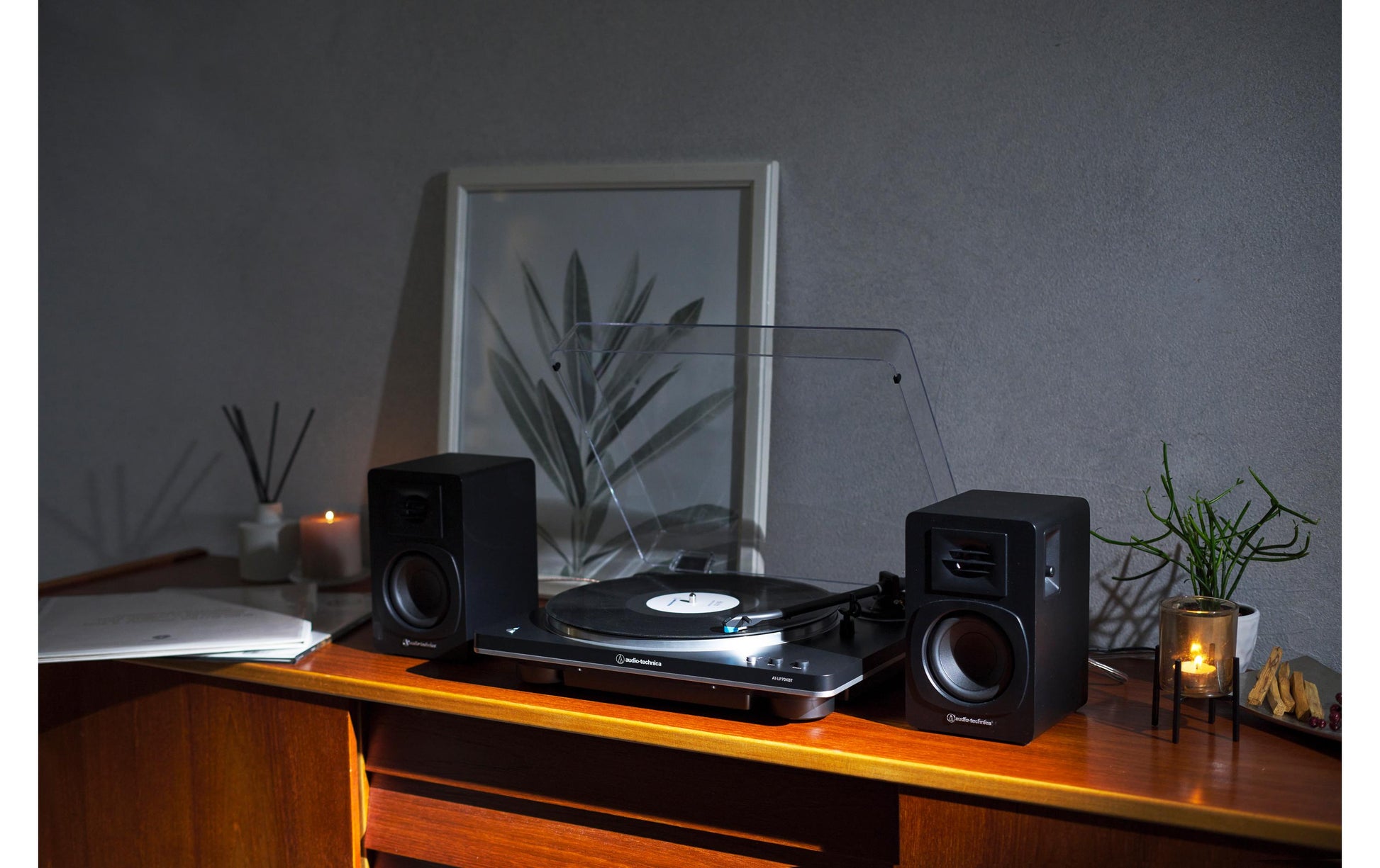 Audio-Technica AT-LP70XBTBS – Plattenspieler – Riemenantrieb, Phono-Vorverstärker – Schwarz