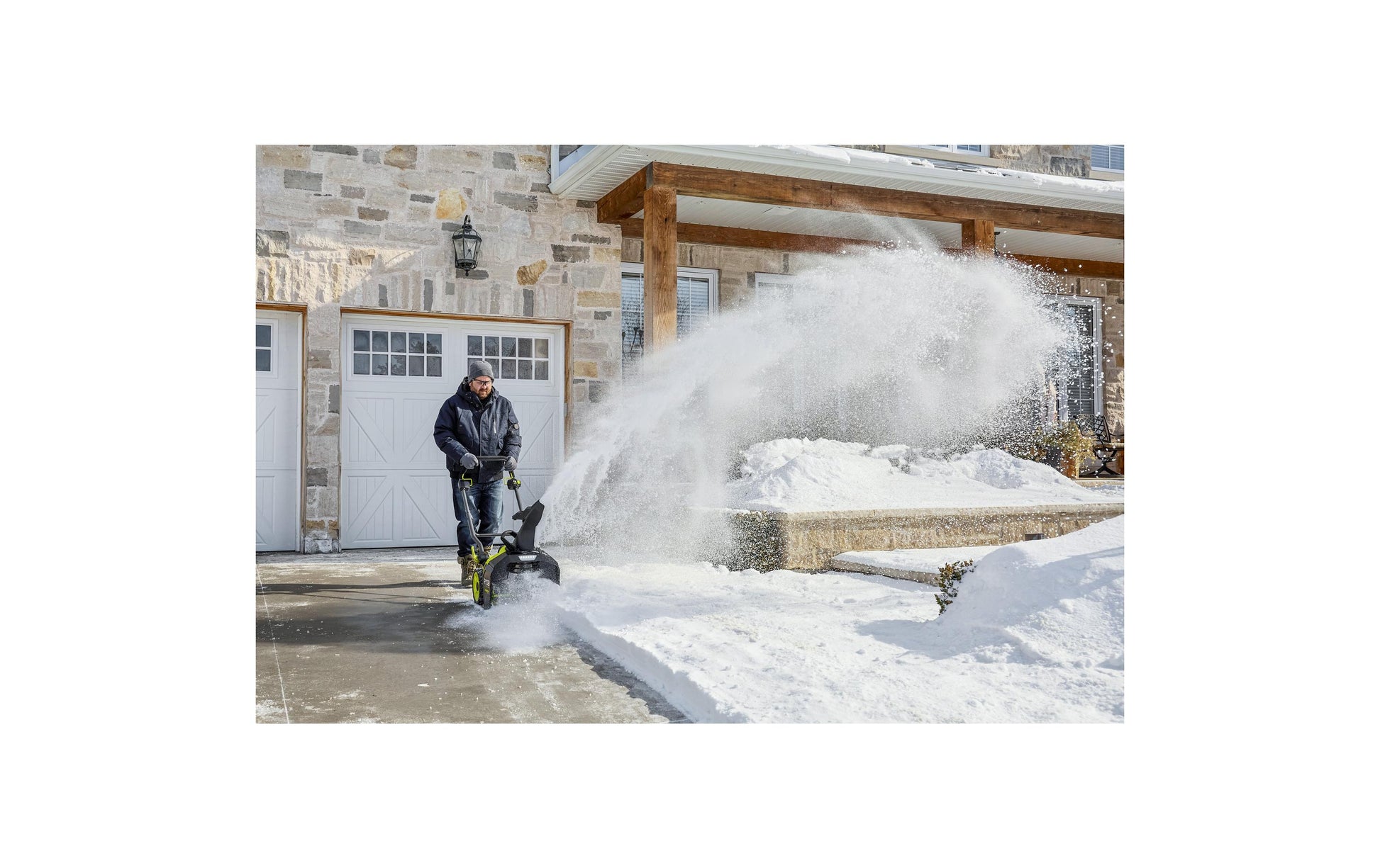 Ryobi RY36STX45A-140 Akku-Schneefräse – 36 V – 45 cm – 4,0 Ah & Ladegerät