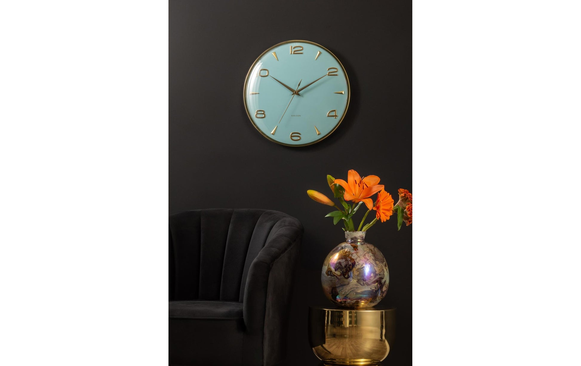 Karlsson Wanduhr Sienna Glow – Ø 40,6 cm, hellblau, Metall
