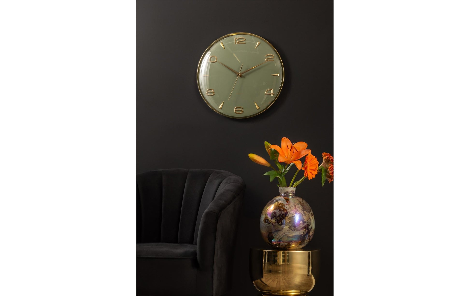 Karlsson Wanduhr Sienna Glow – Ø 40,6 cm, grün, Metall