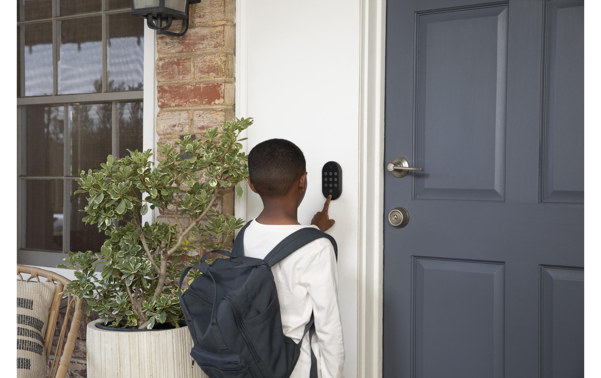 Yale Smart Keypad 2 Zugangskontrollleser – Fingerabdruck, Tastenfeld, BT, IP55, Batteriebetrieb, Wandmontage, Schwarz