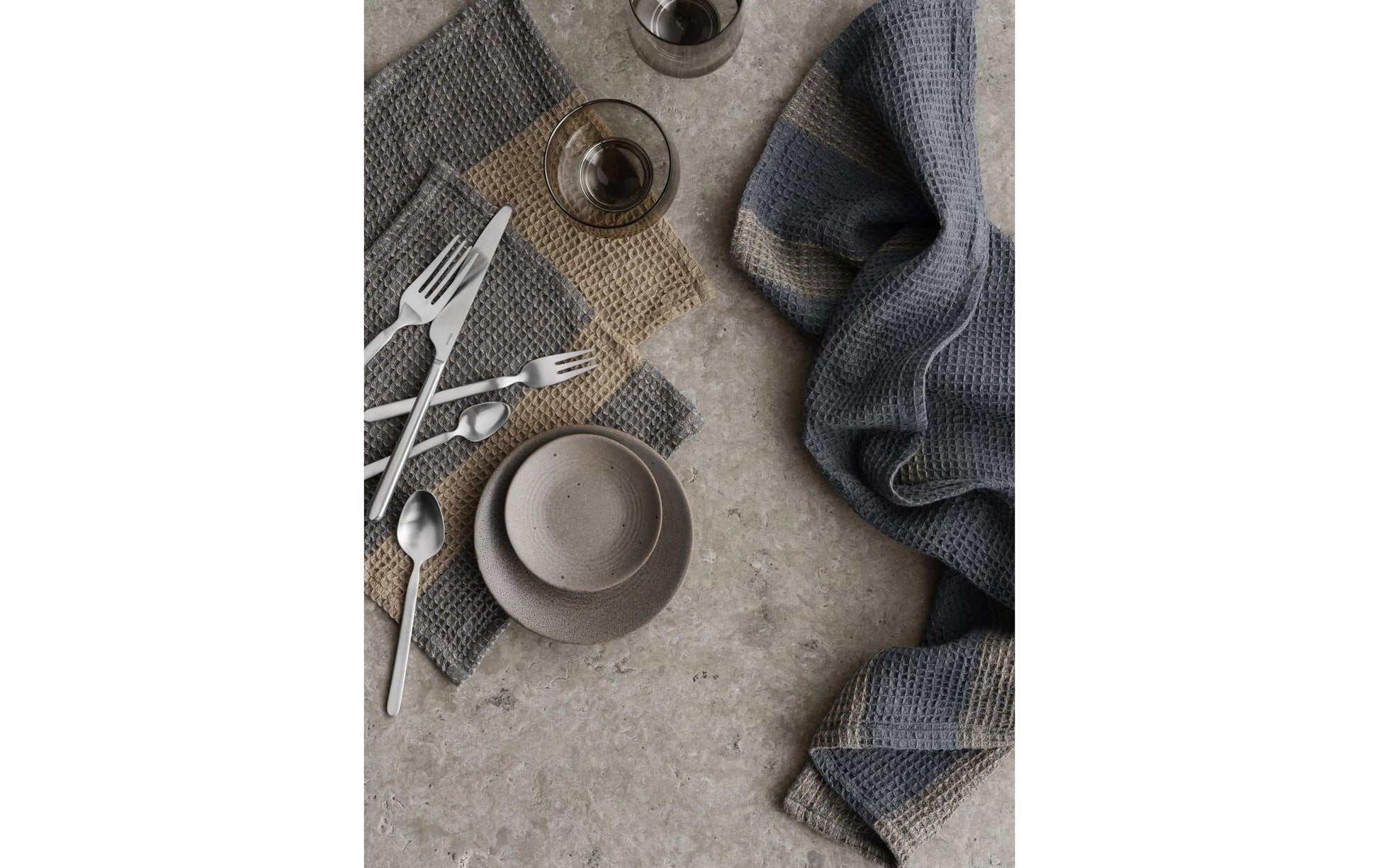 Blomus Geschirrtuch GANO – grau – 50 × 70 cm – Bio-Baumwolle – 2er-Set