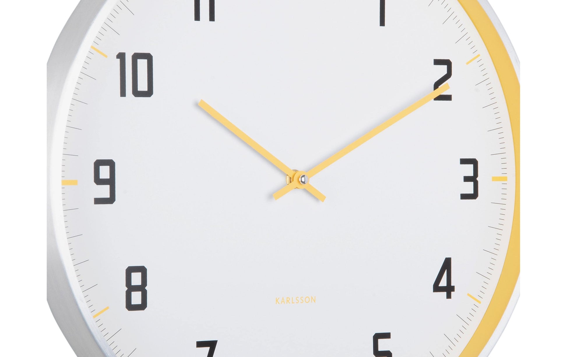 Karlsson Wanduhr Sporty – Ø 40 cm, gelb, Aluminium