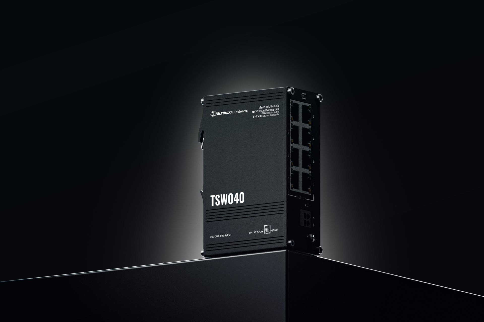 Teltonika TSW040 – Unmanaged Switch – 8× 10/100 Mbit/s, PoE+, PoE-Budget 240 W, DIN-Schiene