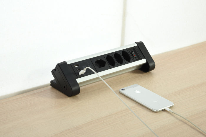 M. Schönenberger Schönenberger Alu-Office-Line Steckdosenleiste – 4× T13, USB‑A/C, 2 m, mit Schalter, Schwarz/Silber