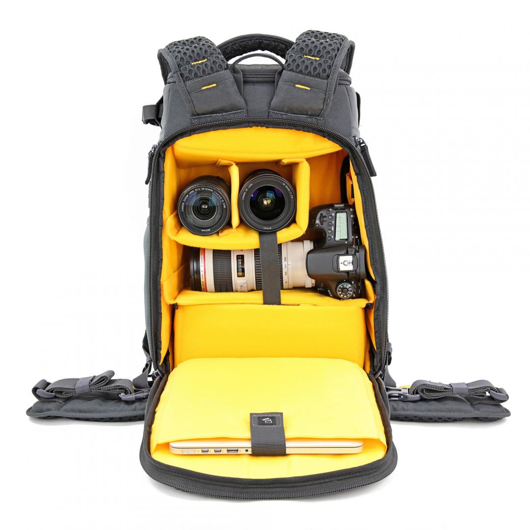 Vanguard Alta Sky 45D Rucksack – 306,1 × 228,6 × 495,3 mm – für 13,3" Laptop – Grau
