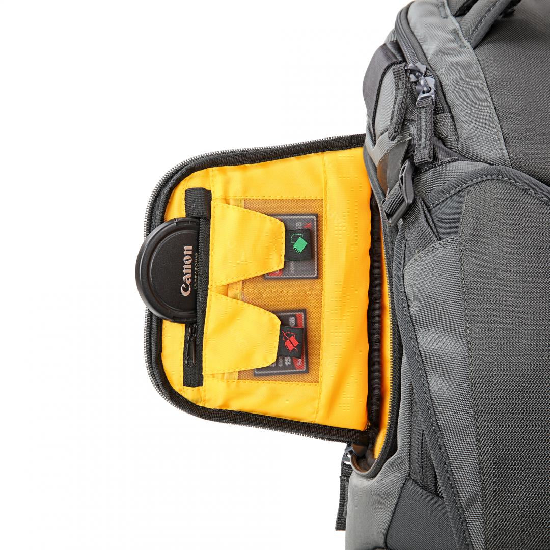 Vanguard Alta Sky 45D Rucksack – 306,1 × 228,6 × 495,3 mm – für 13,3" Laptop – Grau