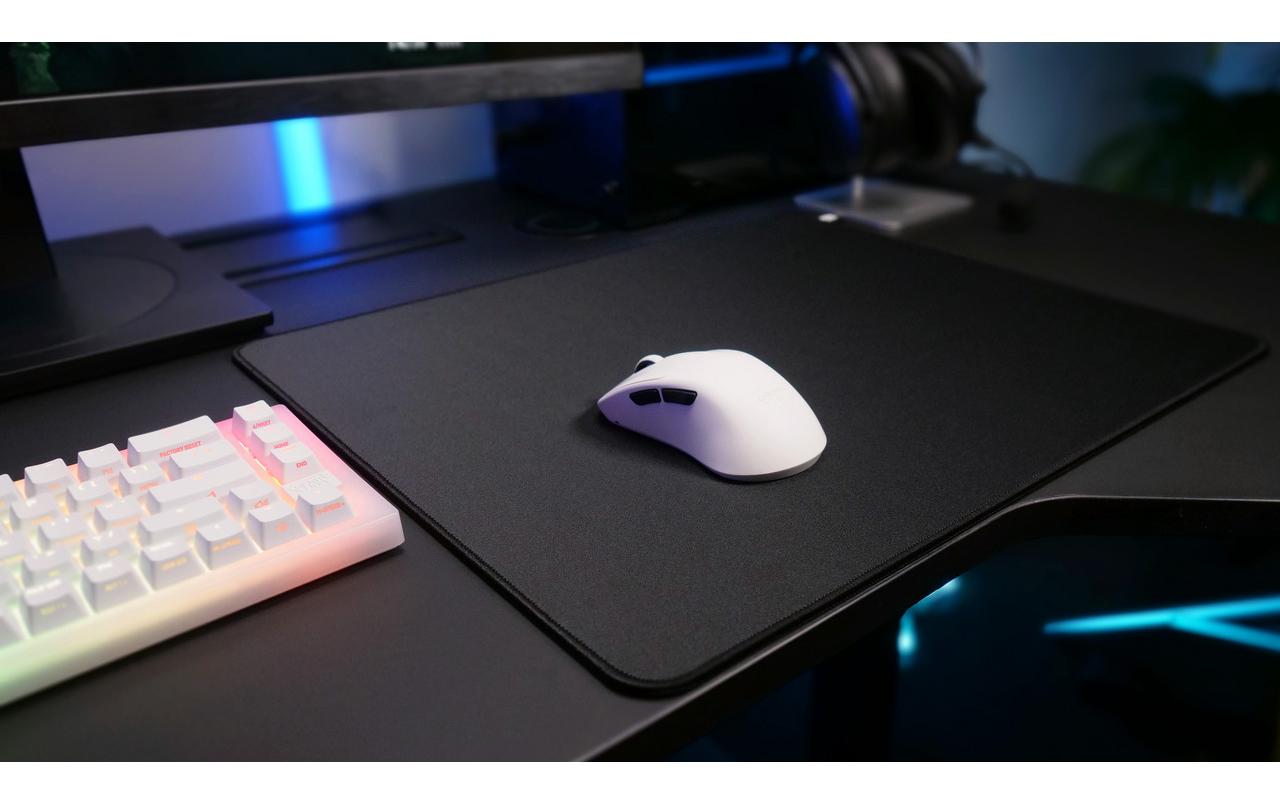 CHERRY XTRFY GP5 – Gaming-Mauspad – 460 × 400 mm, Stoff & Gummi, Schwarz