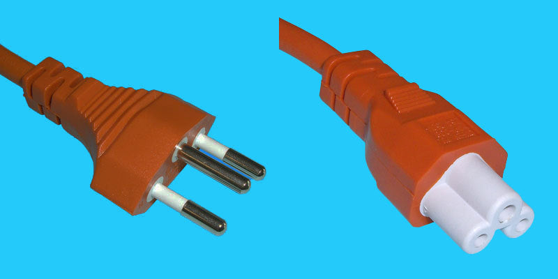 Diggelmann Netzkabel – T12–IEC C5, 2 m, 250 V/2,5 A, Orange