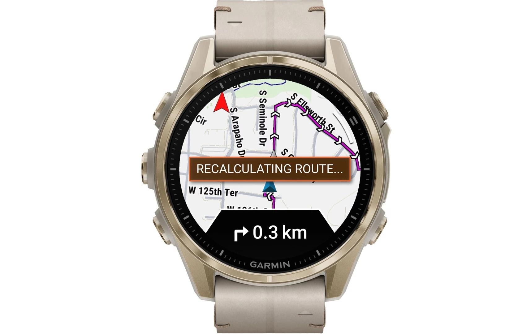 Garmin Fenix 8 AMOLED Sapphire – GPS-Smartwatch – 43 mm, 1,3", GPS, 10 ATM, Gold, Hellgrau