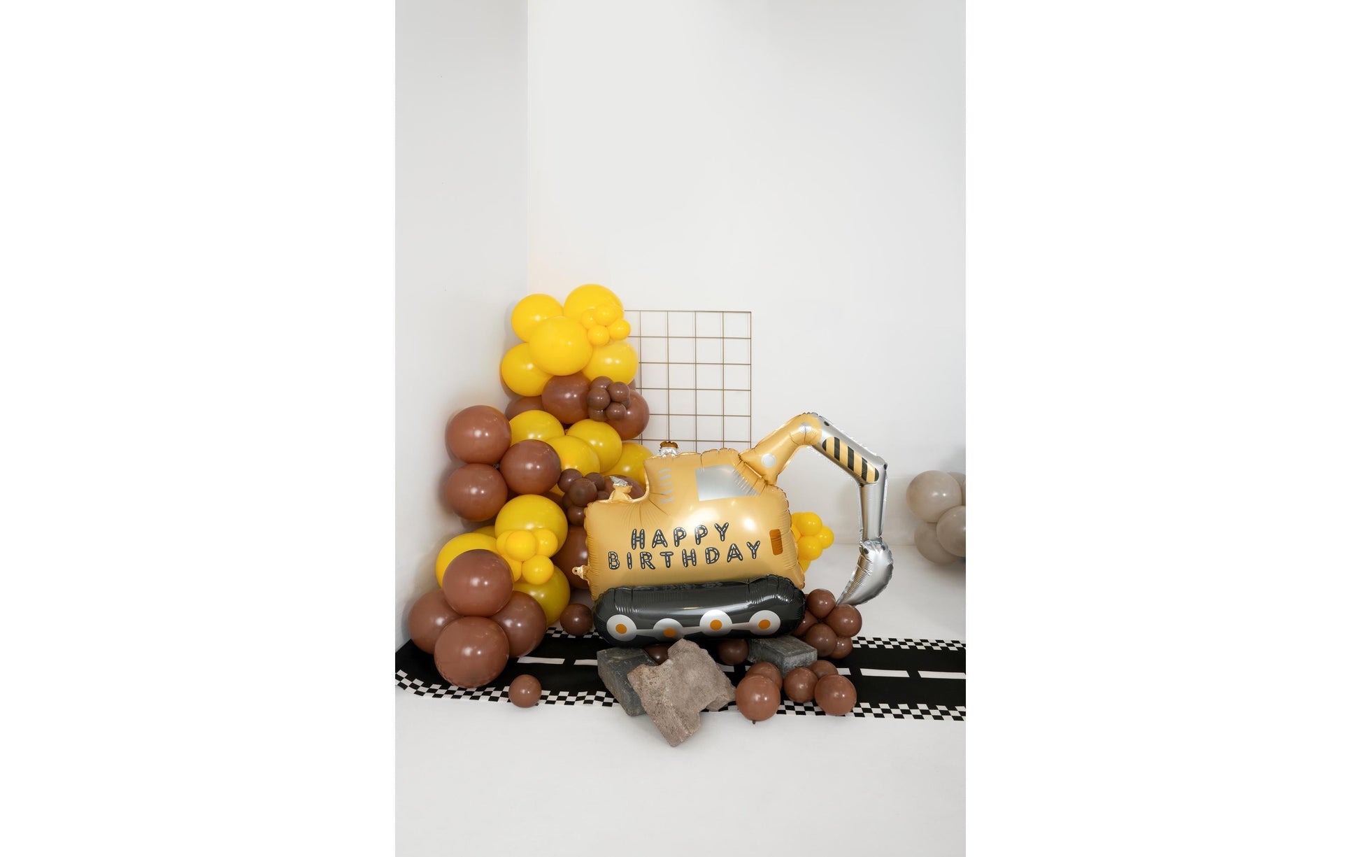 PartyDeco Folienballon Bagger – 76,5 × 49 cm, inkl. Strohhalm – Folie, mehrfarbig