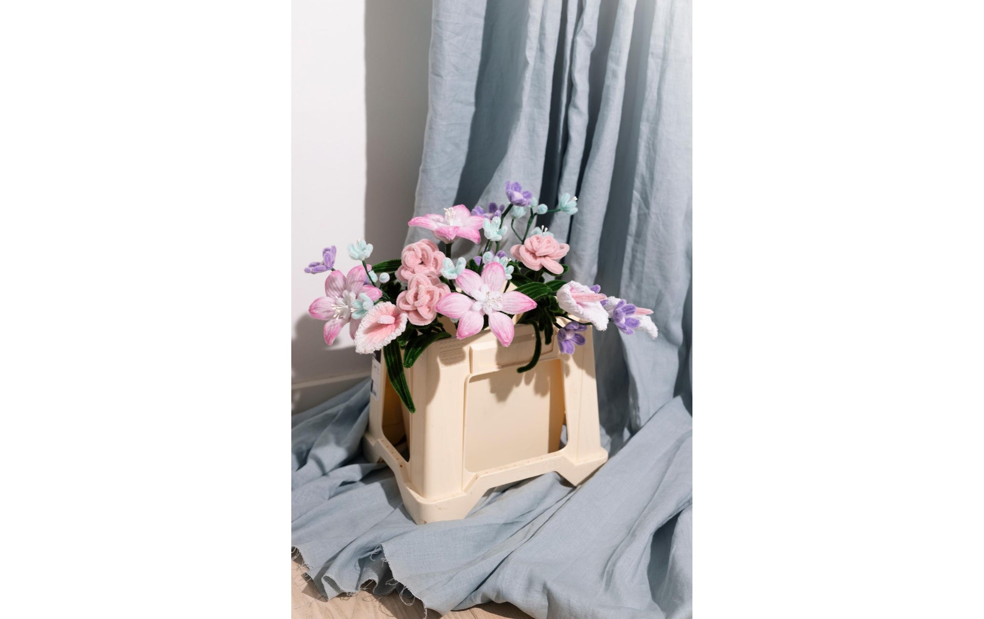 Creativ Company Bastelset Blumen aus Pfeifenreinigern – Chenille (Pfeifenreiniger) – Mehrfarbig