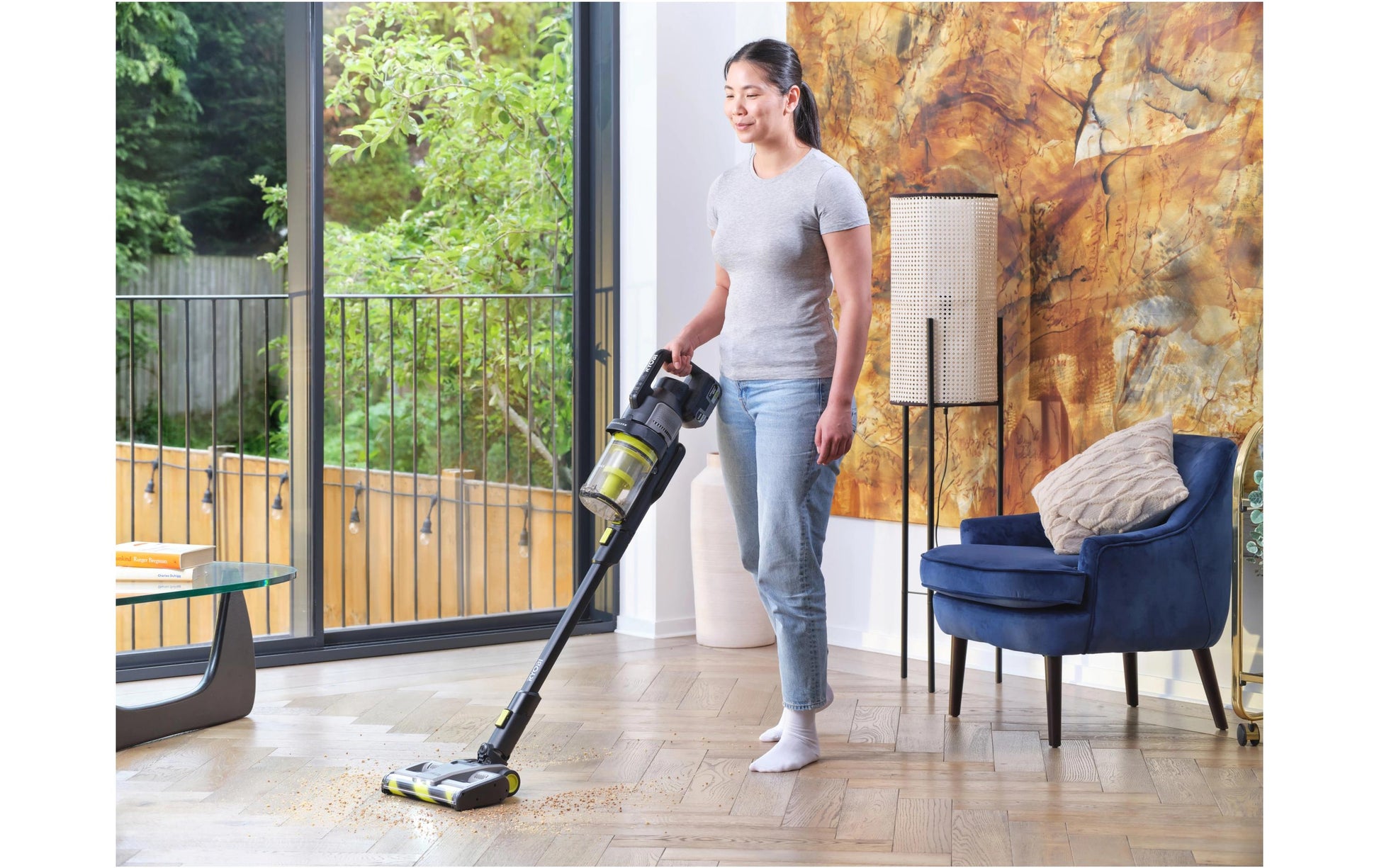 Ryobi Bodensauger RASV18BL-0 – Akkubetrieb, 63 dB(A), 18 V, 3,7 kg