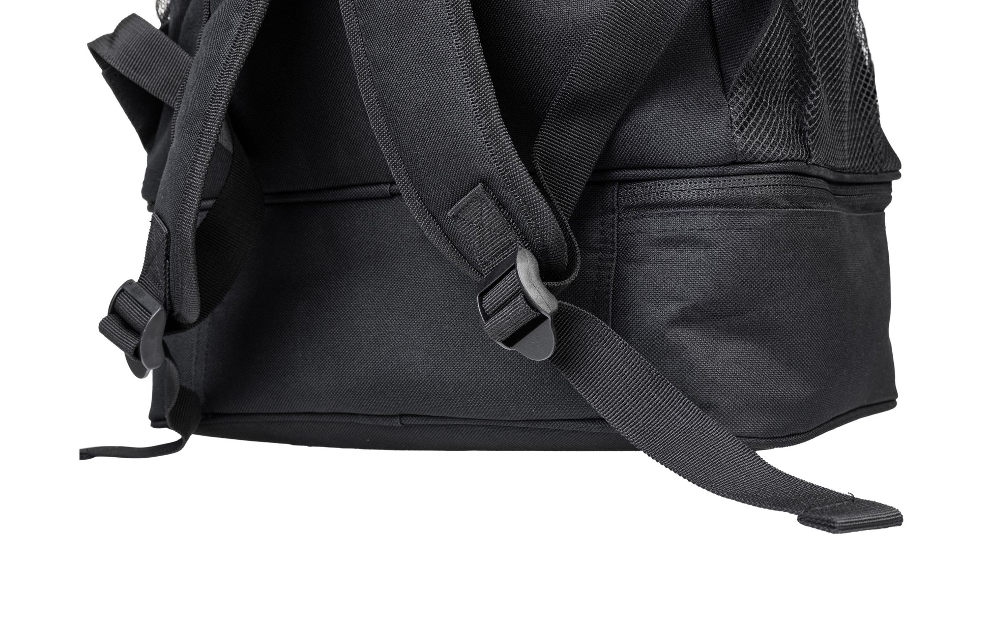 KOOR Sportrucksack F02643 – 30 l, mit Ballnetz, 600D Polyester – Schwarz, 435 × 235 × 310 mm