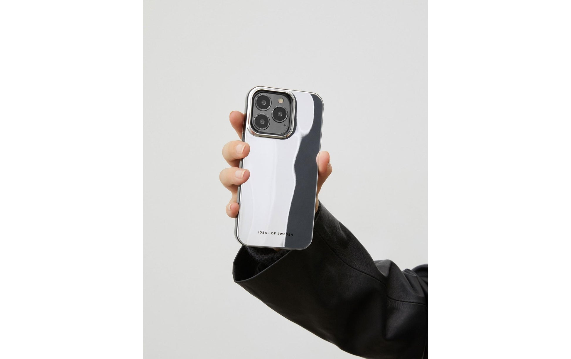 iDeal of Sweden Backcover – für Apple iPhone 16 Plus, PC+TPU, Silber, bis 3 m Sturzsicher