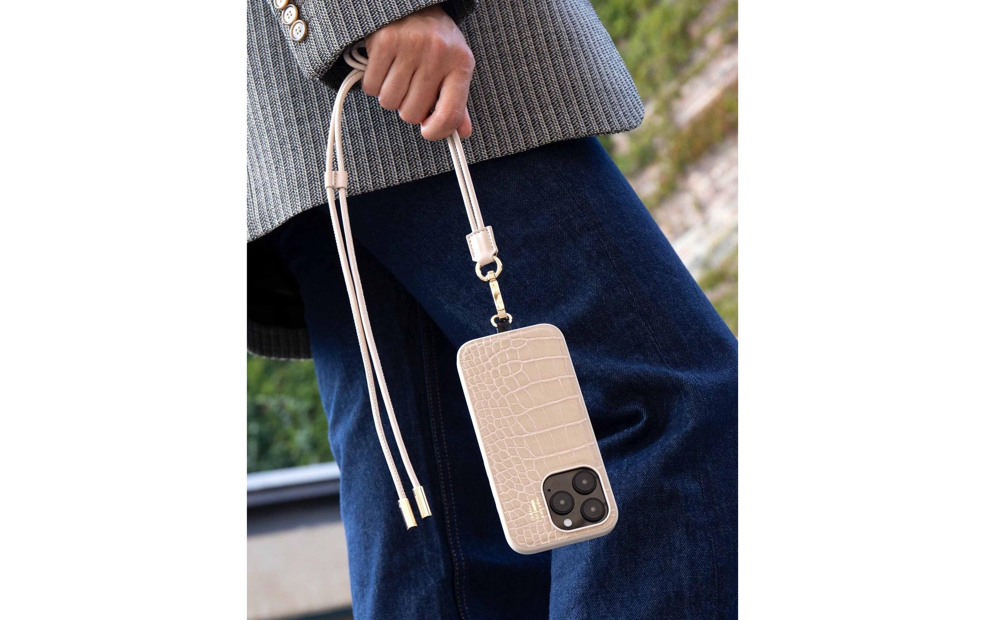 Ideal of Sweden – Backcover – für Apple iPhone 16 Pro – beige – PC, MagSafe-kompatibel