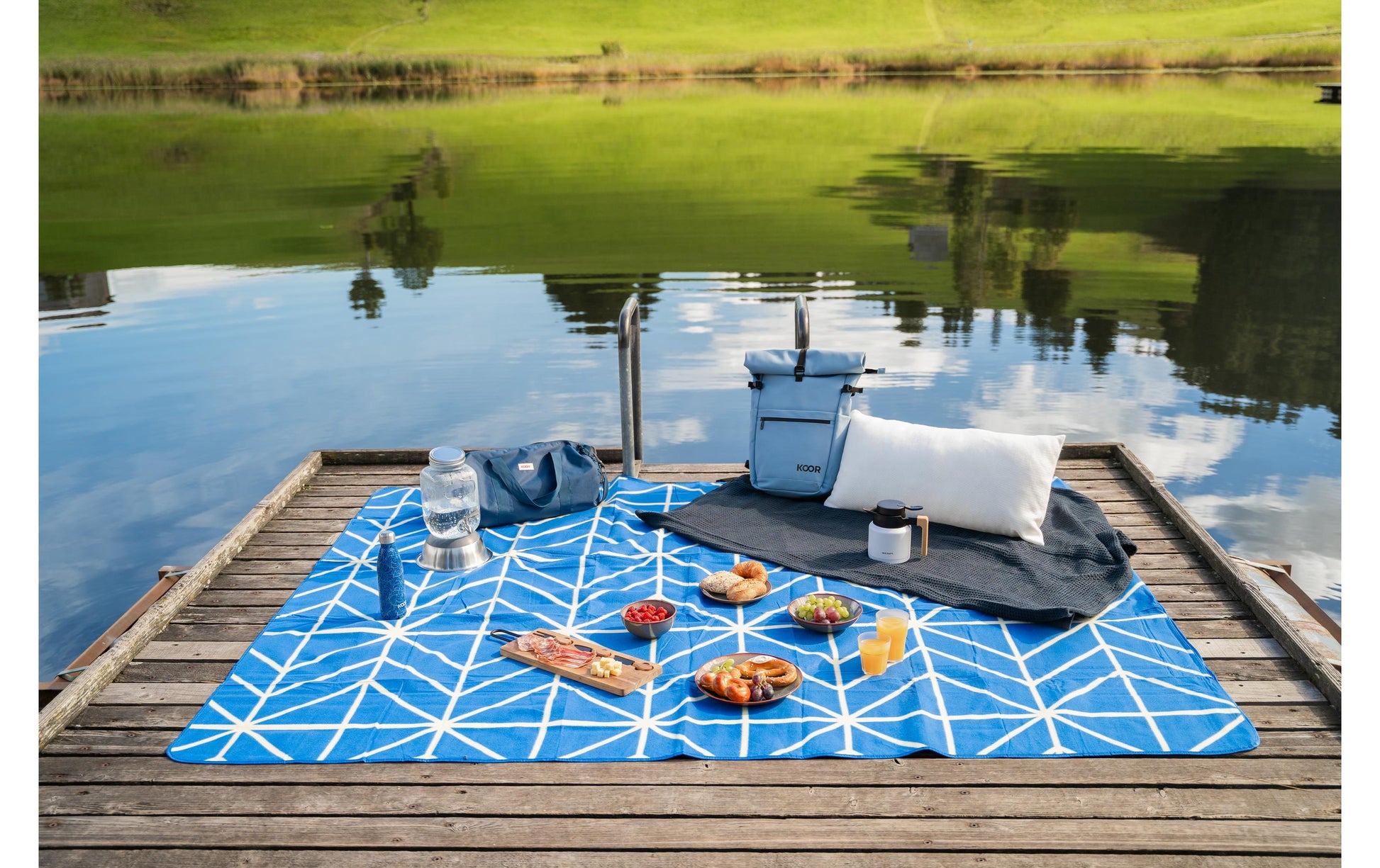 KOOR Onda Wohndecke – Mikropolyester, Blau/Beige – 200 × 250 cm