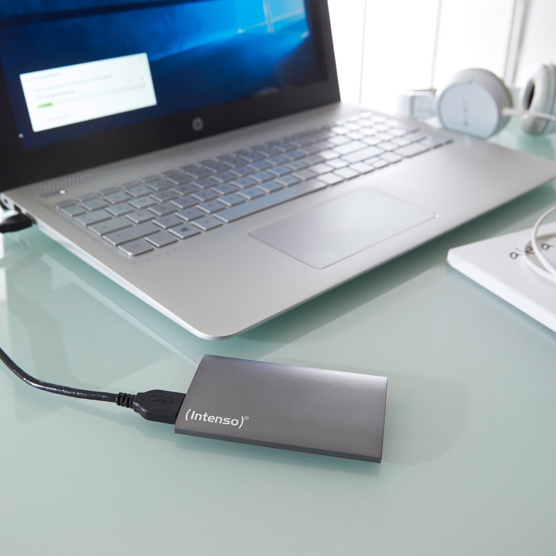 Intenso 3823440 – 1,8" Portable SSD, 256 GB, USB 3.2 Gen 1 (Micro-USB B), 320 MB/s Lesen, 100 MB/s Schreiben