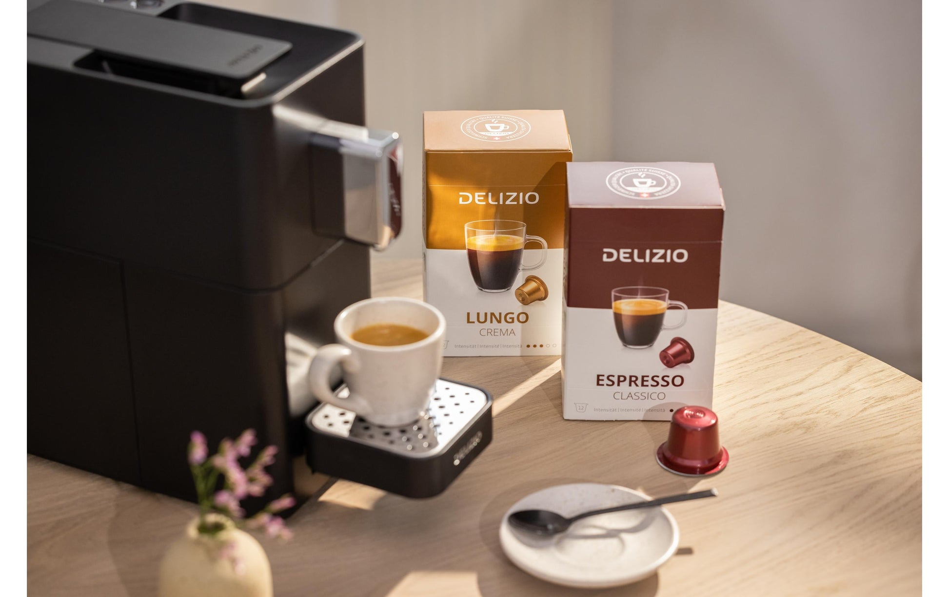Delizio Carina Kapselmaschine – für Delizio-Kapseln, 19 bar, 0,9 l, Schwarz