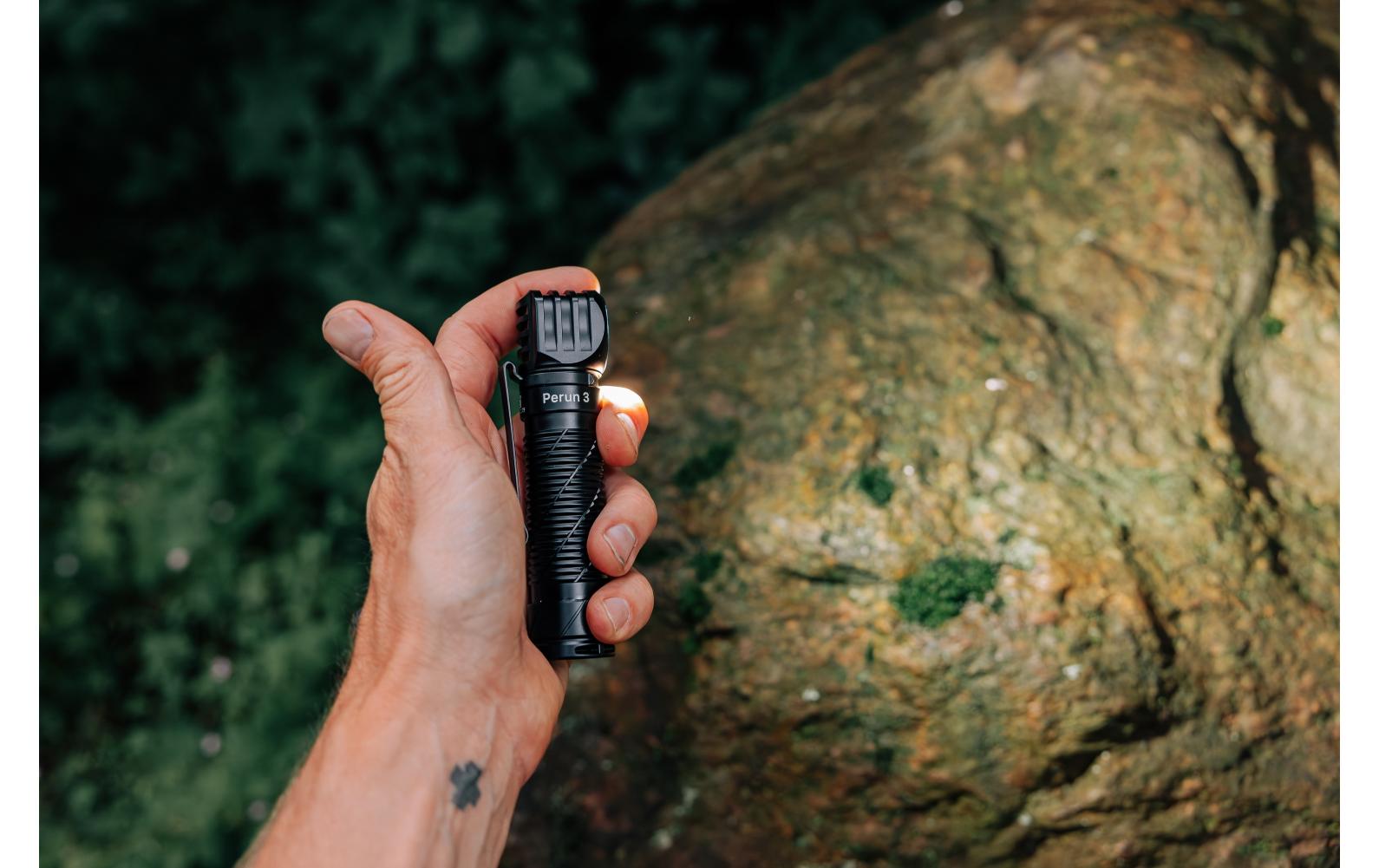 Olight Stirnlampe Perun 3 – 3000 lm, 160 m, Laufzeit 480 h, 5000 mAh – Schwarz